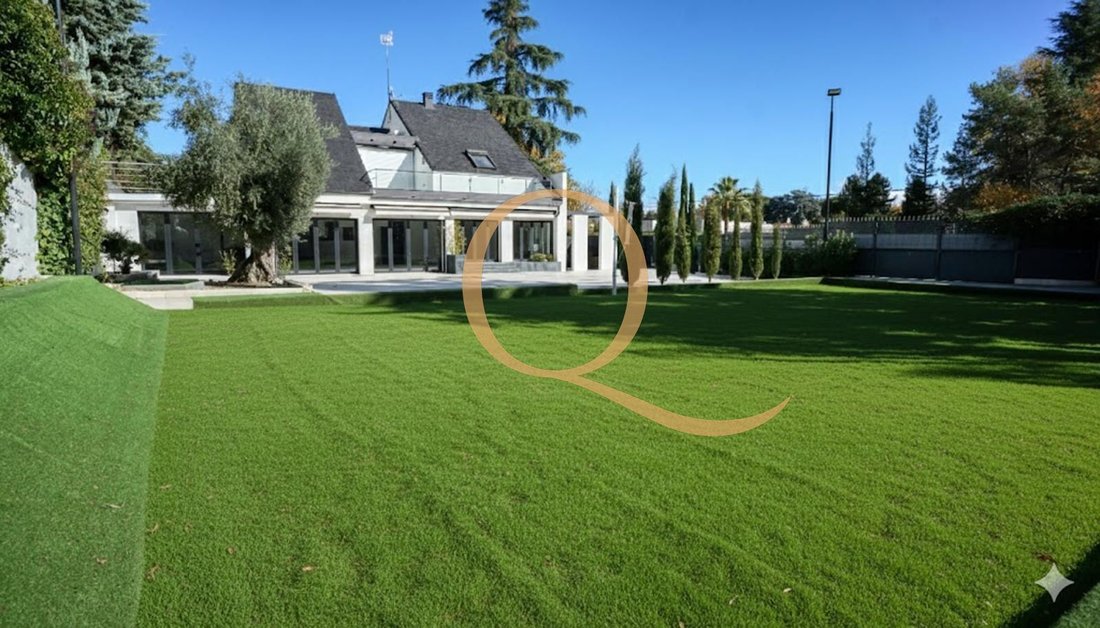 Chalet in La Moraleja, Alcobendas, Comunidad de Madrid 3 - 18330173