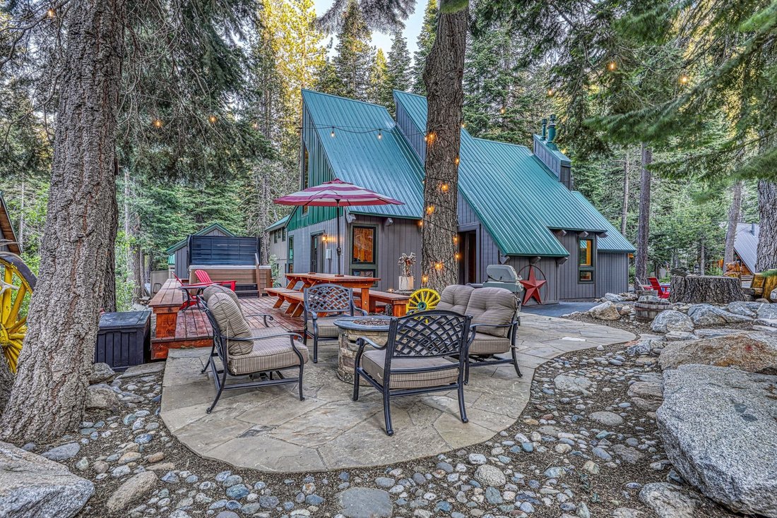 House in Truckee, California, United States 1 - 18328757