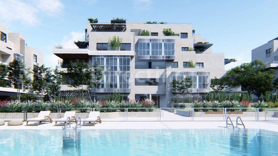 Apartment in Fuencarral-El Pardo, Madrid, Spain 1 - 18329590