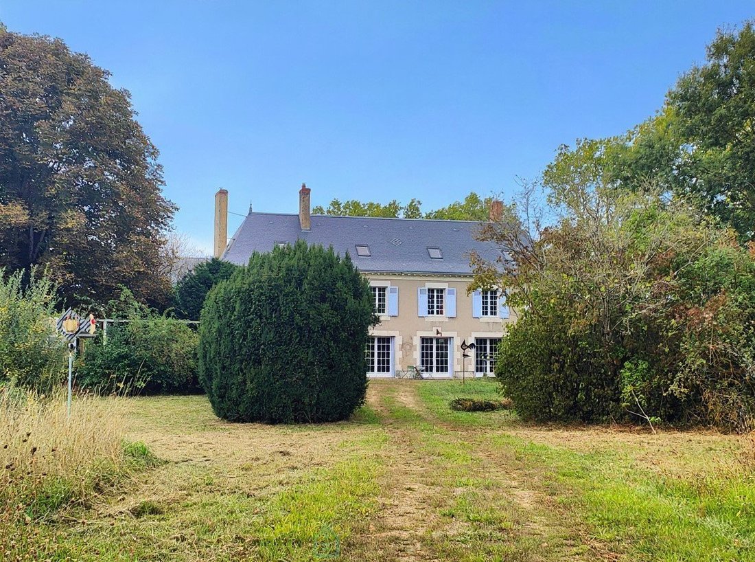 Casa a Château-la-Vallière, Centro-Val della Loira, Francia 2 - 18331699