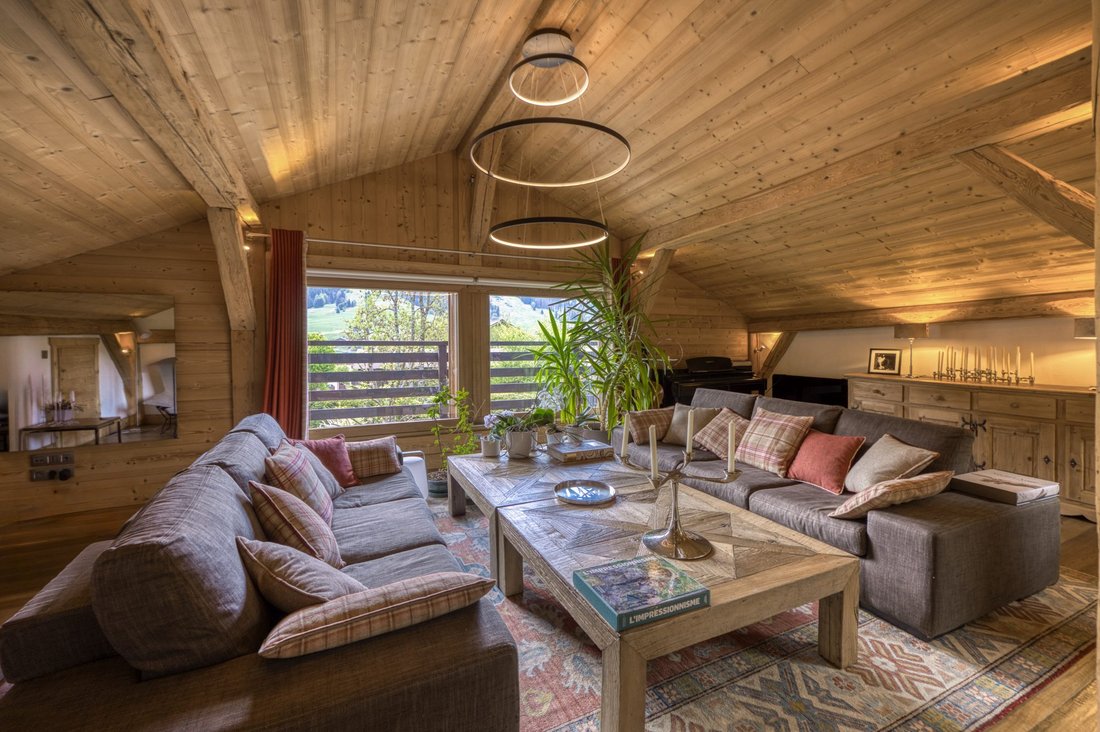 Chalet in Praz-sur-Arly, Auvergne-Rhône-Alpes, France 1 - 17963306
