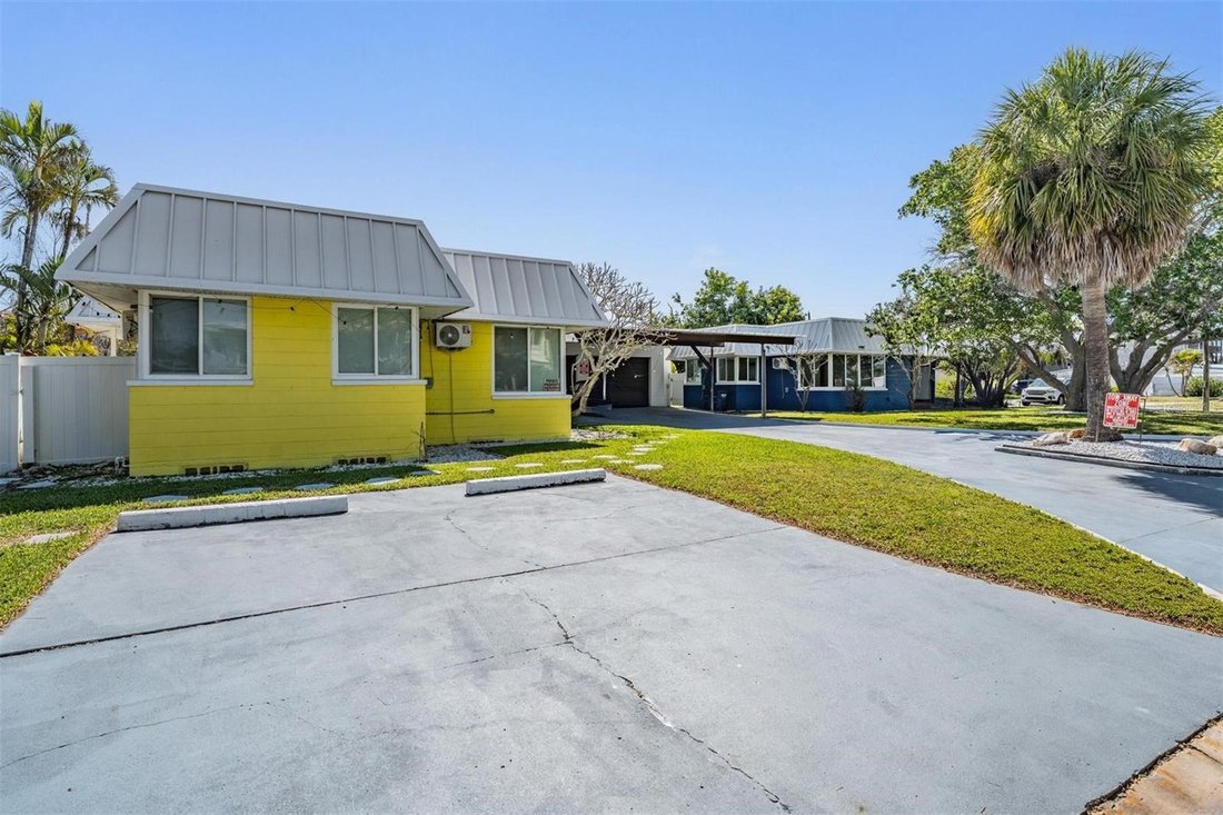 House in Madeira Beach, Florida, United States 4 - 18330716