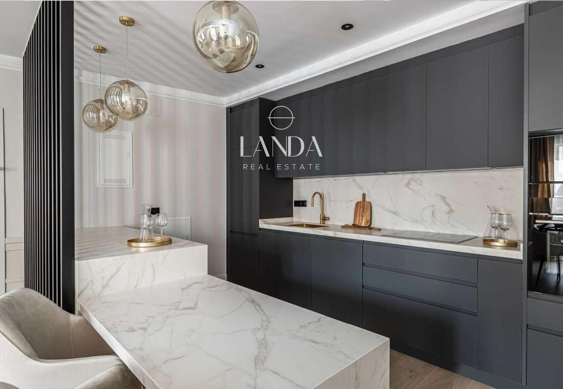 Penthouse in Chamberi, Madrid, Spain 3 - 18329479