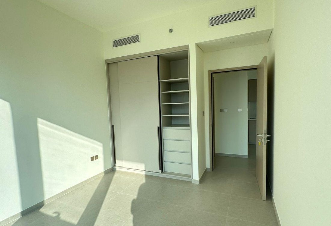 Apartment in Burj Khalifa Lake, Downtown Dubai, Dubai 3 - 18331713
