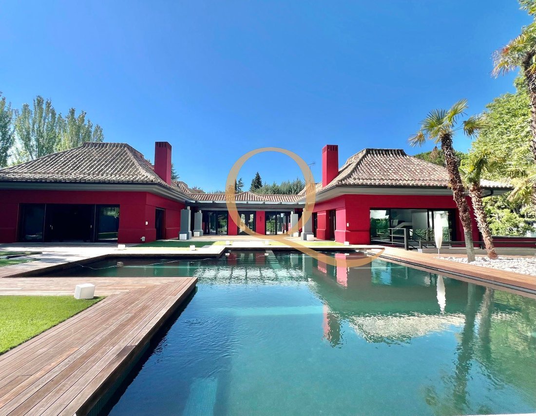Chalet in La Moraleja, Alcobendas, Comunidad de Madrid 5 - 18329940