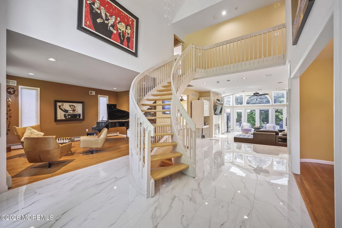 House in Marlboro Township, New Jersey, United States 4 - 18332084