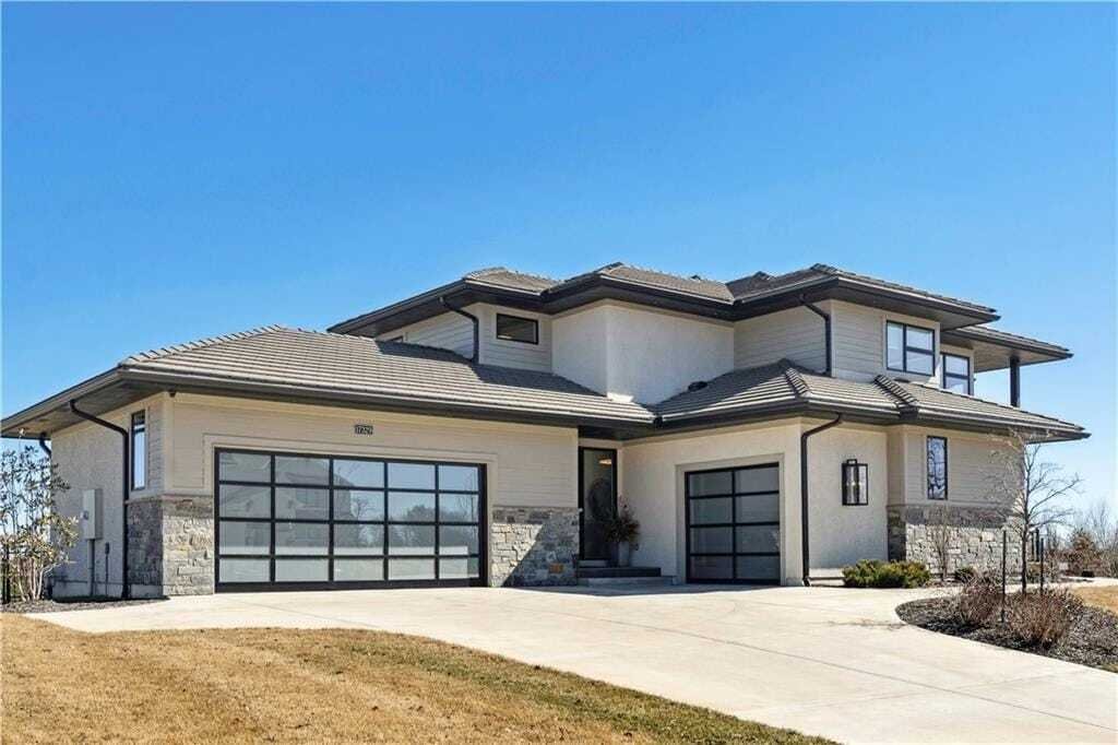 House in Olathe, Kansas, United States 2 - 17638666
