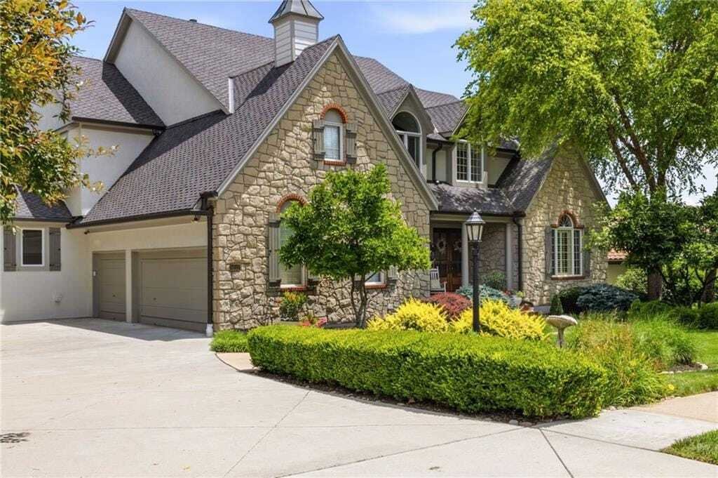 House in Leawood, Kansas, United States 3 - 18229145