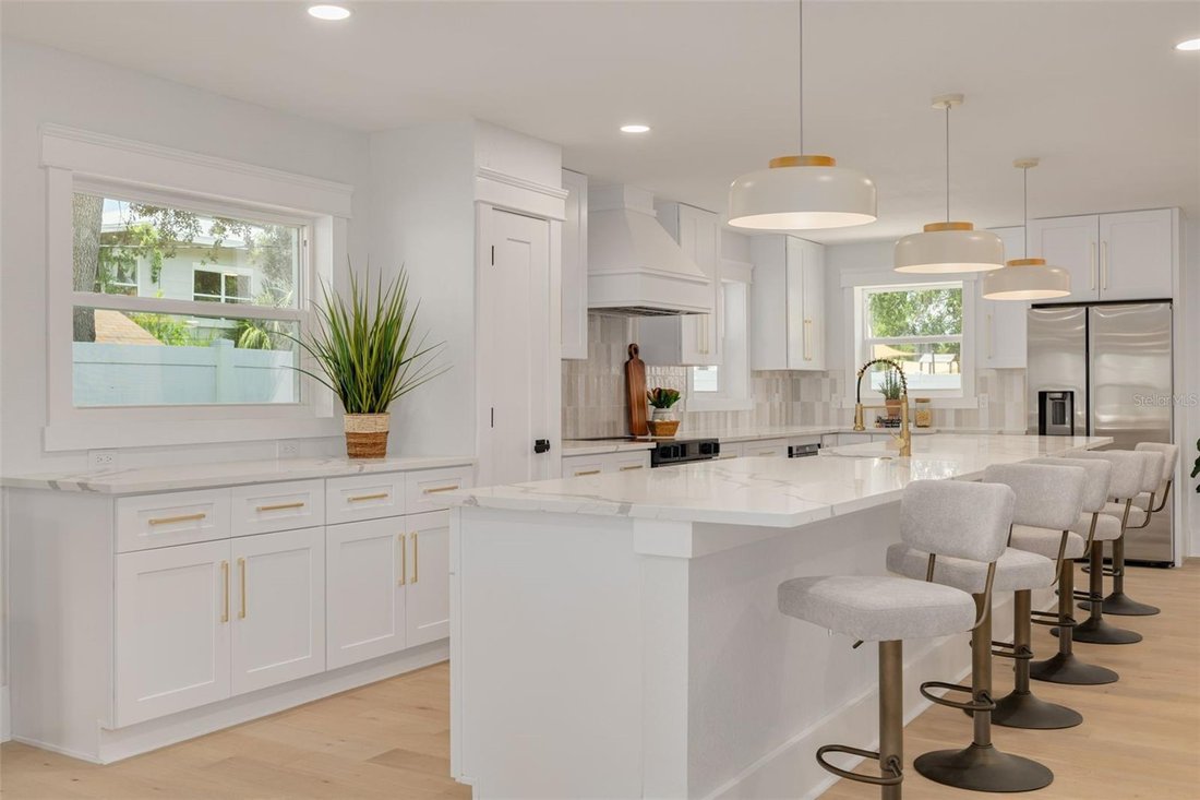 House in St. Petersburg, Florida, United States 2 - 18330298