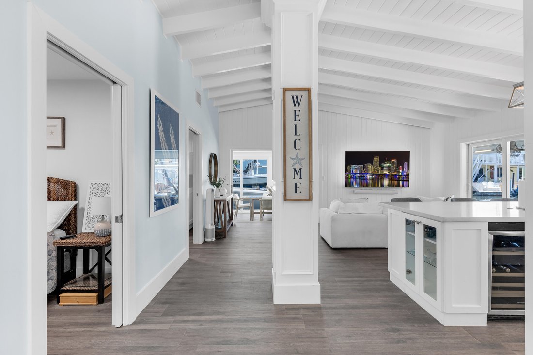 House in Key Colony Beach, Florida, United States 5 - 18329045