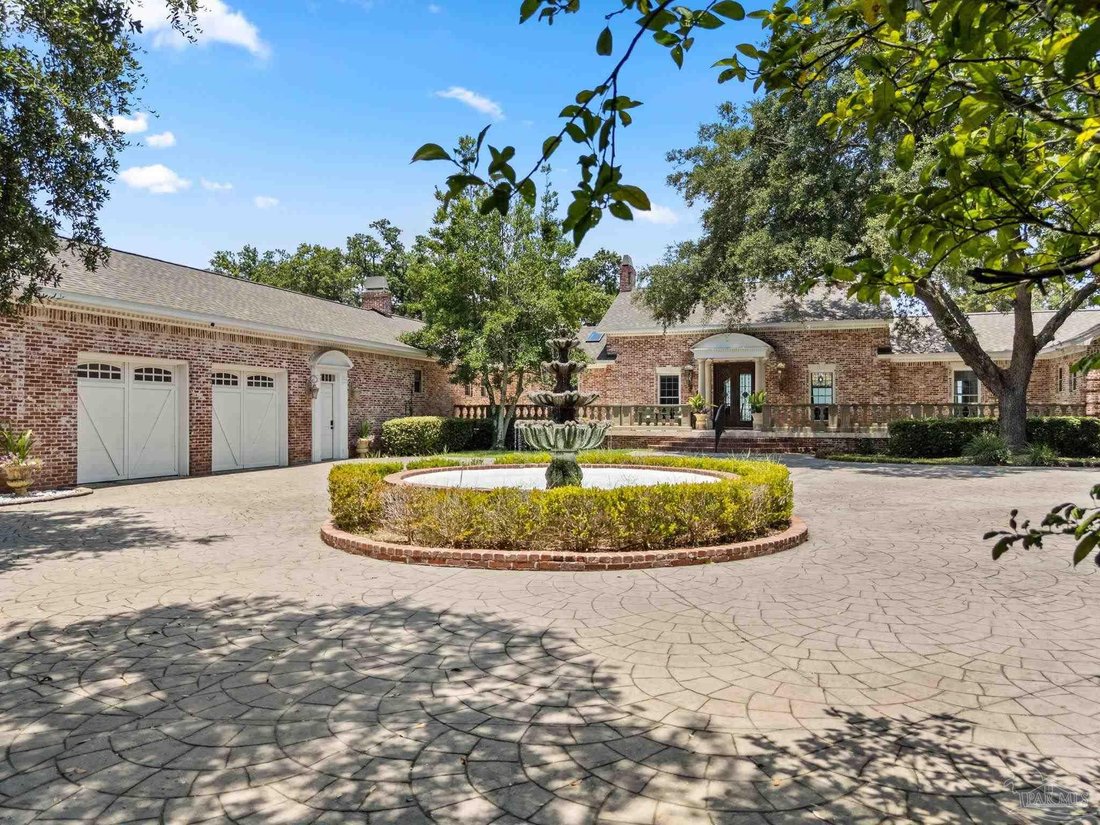 House in Gulf Breeze, Florida, United States 1 - 18162331