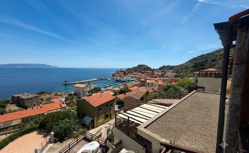 Maison à Île de Giglio, Toscane, Italie 1