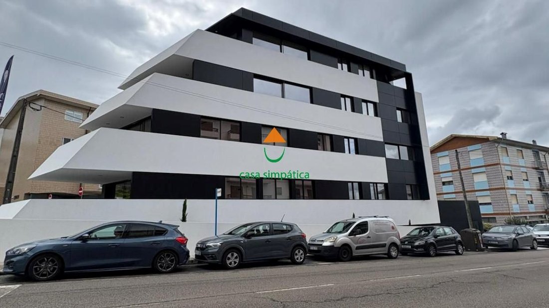 Apartment in Gondomar (Sao Cosme), Valbom e Jovim, Porto District, Portugal 1 - 18333003