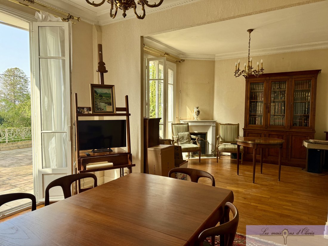 House in Sucy-en-Brie, Ile-de-France, France 2 - 18333069