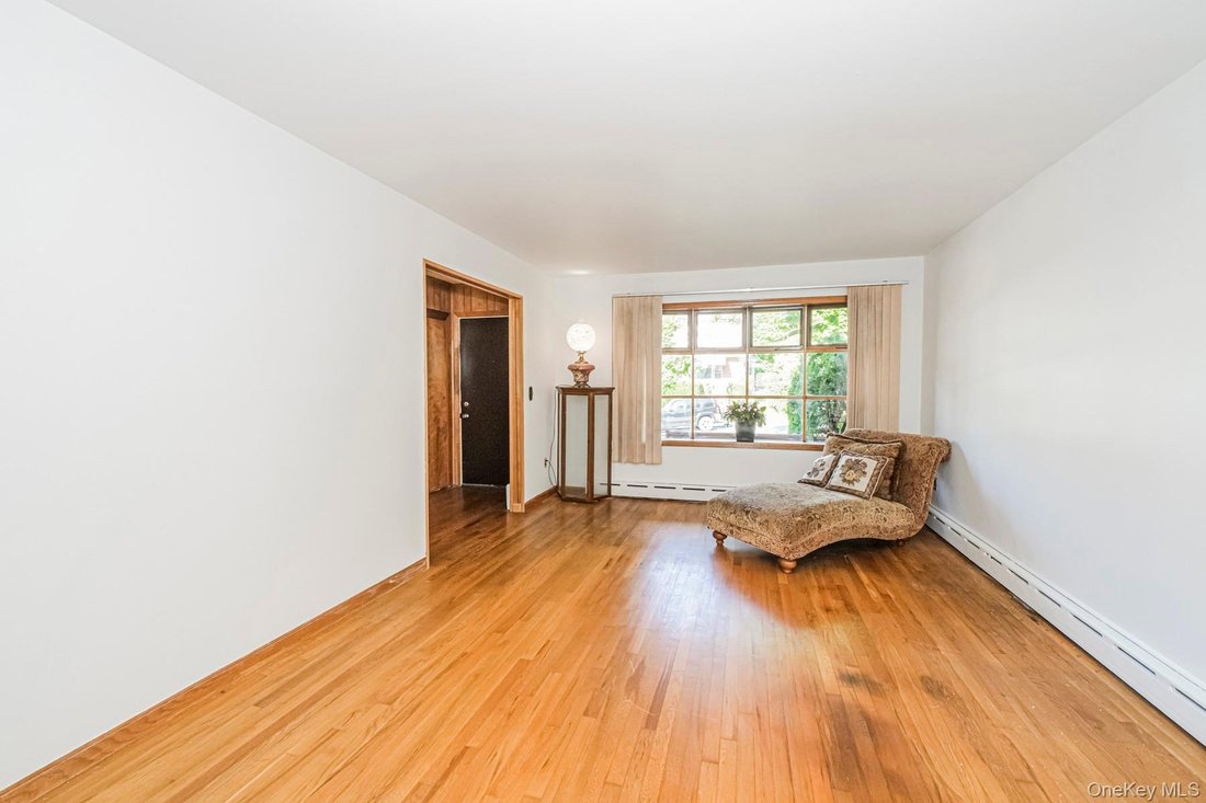 House in New York, New York, United States 3 - 18332784