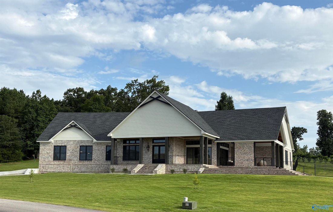 House in Guntersville, Alabama, United States 1 - 18332588
