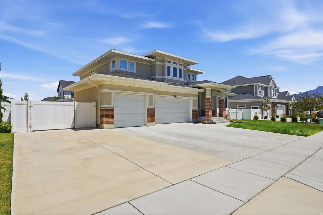 House in Murray, Utah, United States 2 - 18332828