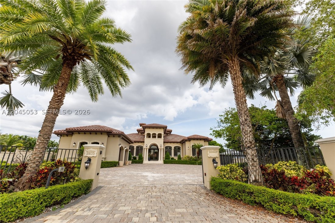 House in Miami, Florida, United States 1 - 18332847