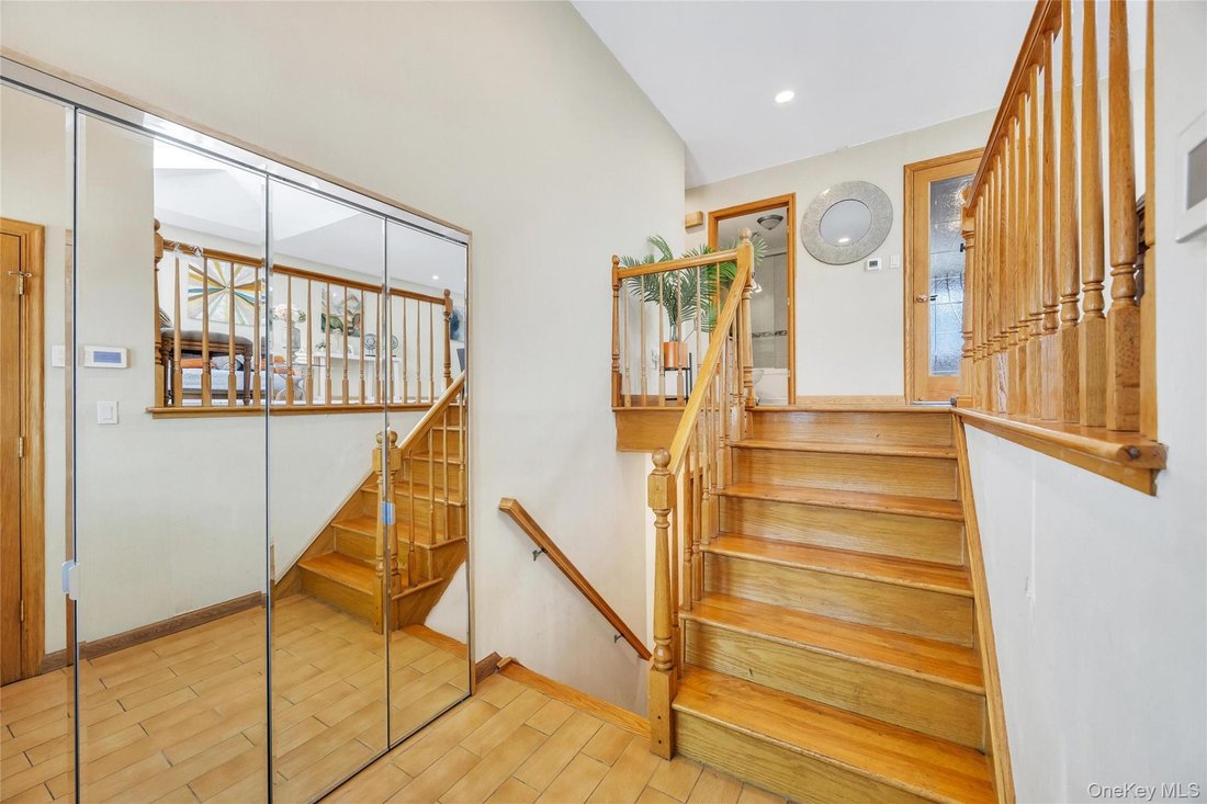House in Valley Stream, New York, United States 3 - 17303933