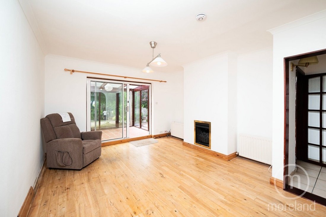 House in Barnet, England 5 - 18332702