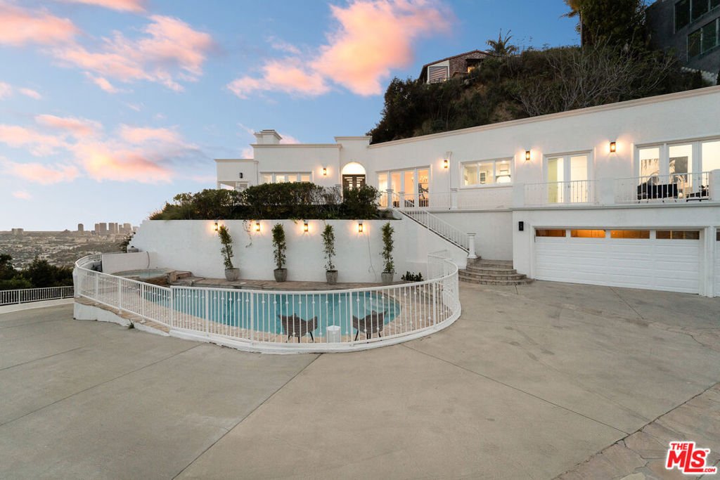 House in Los Angeles, California, United States 4 - 18332657