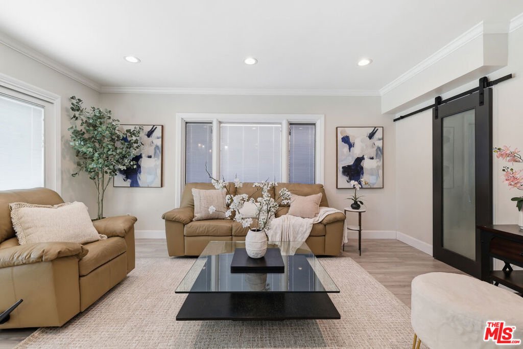 House in Los Angeles, California, United States 5 - 18332648