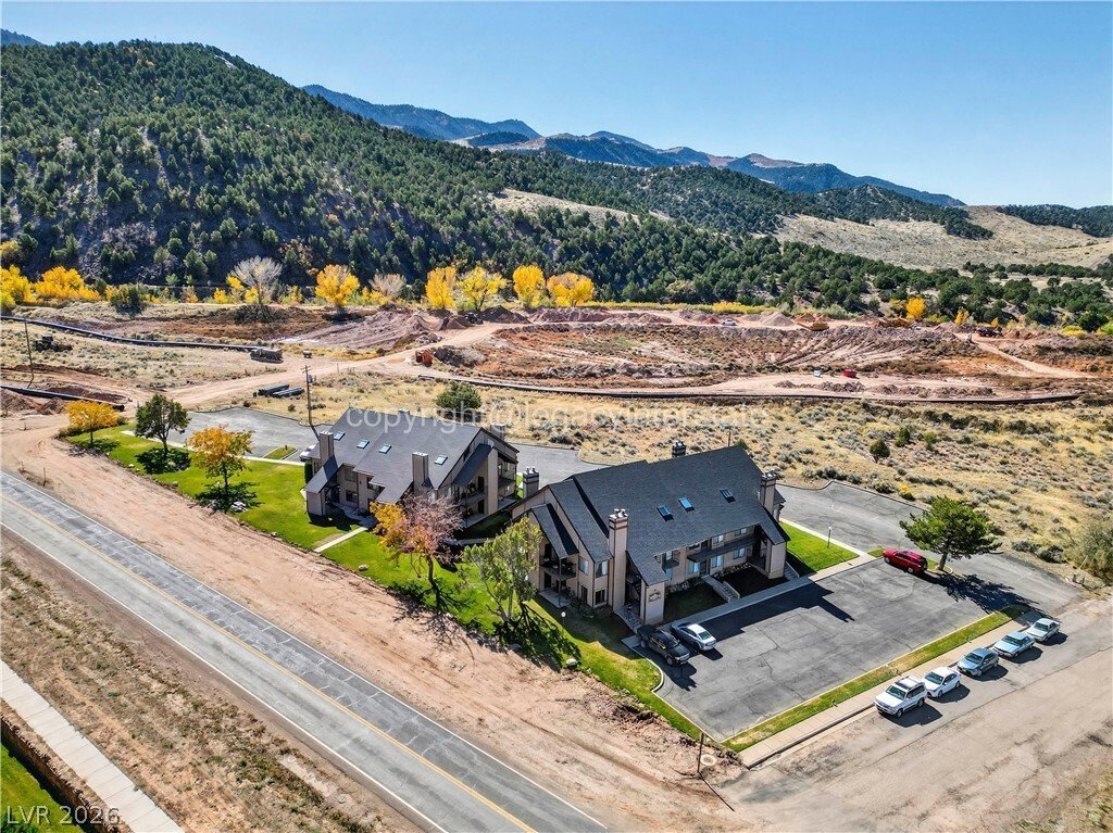 Condo in Parowan, Utah, United States 4 - 18332802