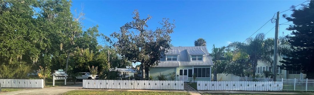 New Smyrna Beach, Florida, United States 1 - 18332935