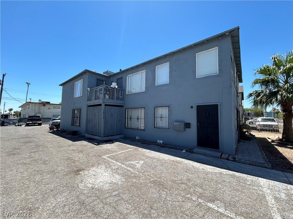 Las Vegas, Nevada, United States 2 - 18332814