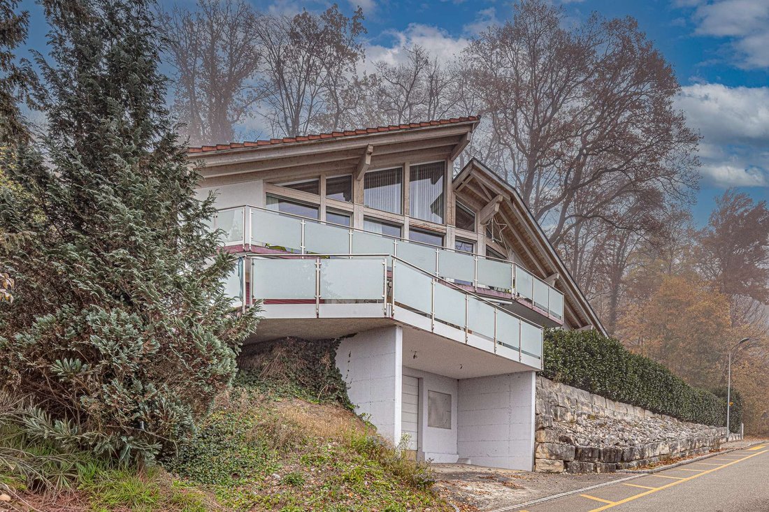 Villa in Würenlos, Aargau, Switzerland 1 - 17882810