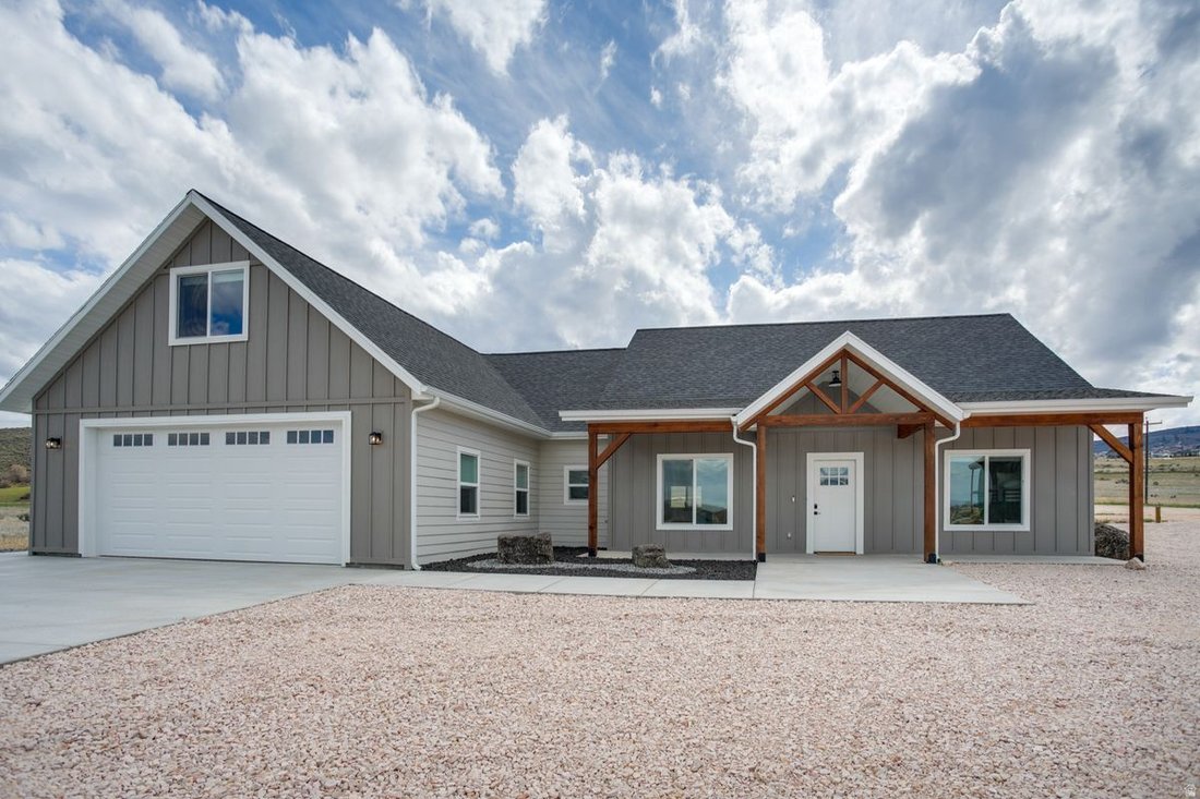 House in Garden, Utah, United States 1 - 18332846