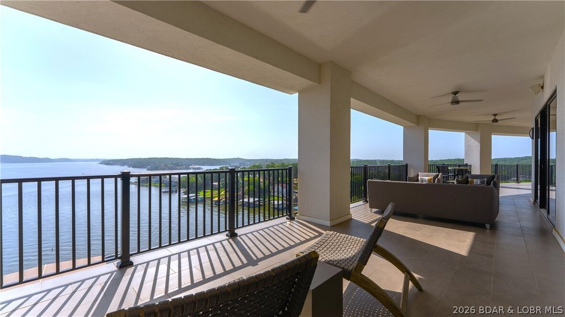 Condo in Sunrise Beach, Missouri, United States 2 - 18332684