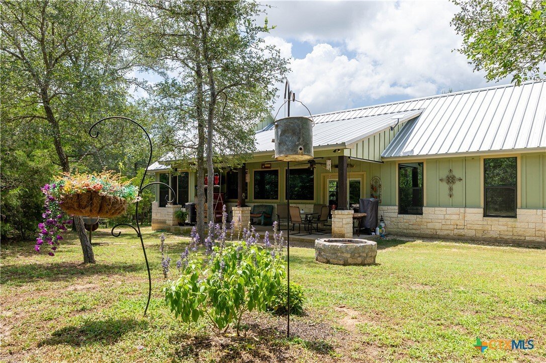 House in Red Rock, Texas, United States 2 - 17317378