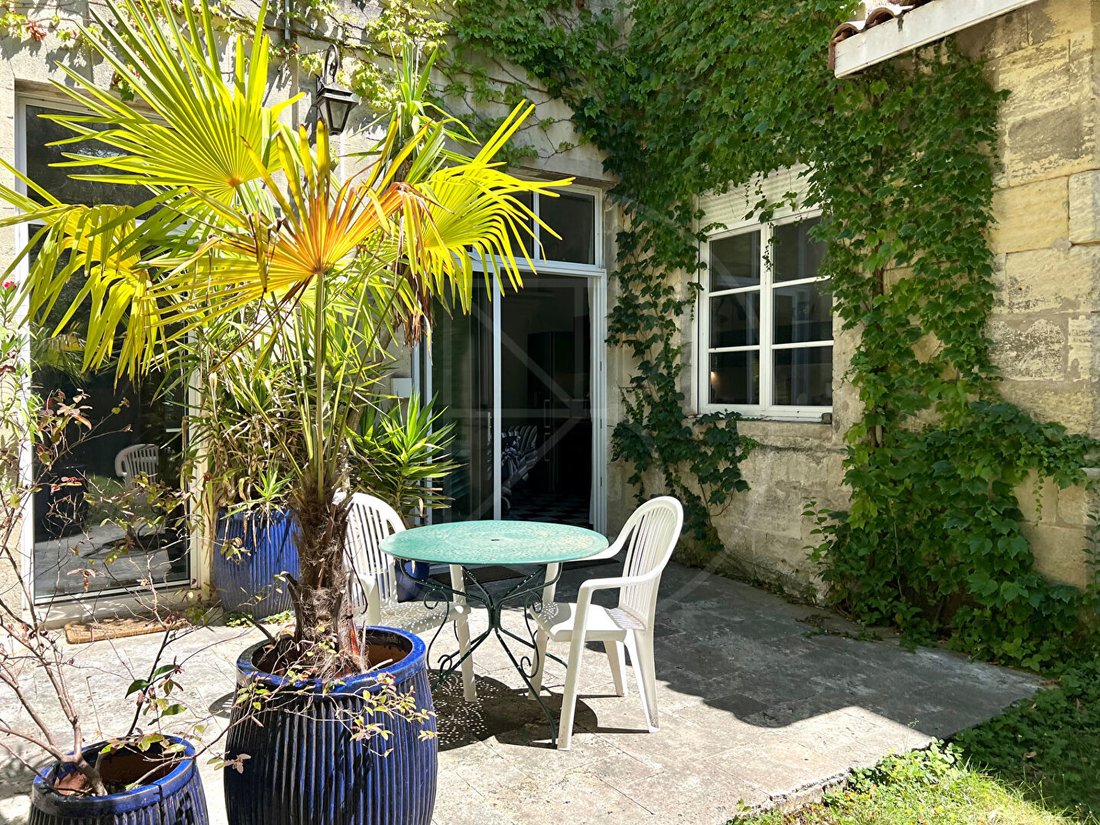 Villa a Libourne, Nuova Aquitania, Francia 3 - 18333071