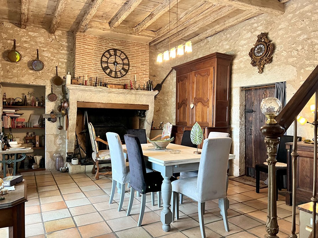 Villa in Pineuilh, Nouvelle-Aquitaine, France 5 - 18333049