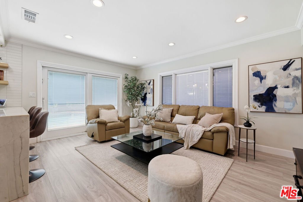 House in Los Angeles, California, United States 3 - 18332648