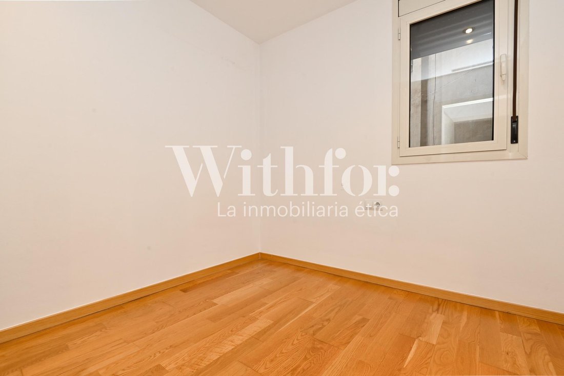 Apartment in Eixample, Barcelona, Spain 5 - 18300232