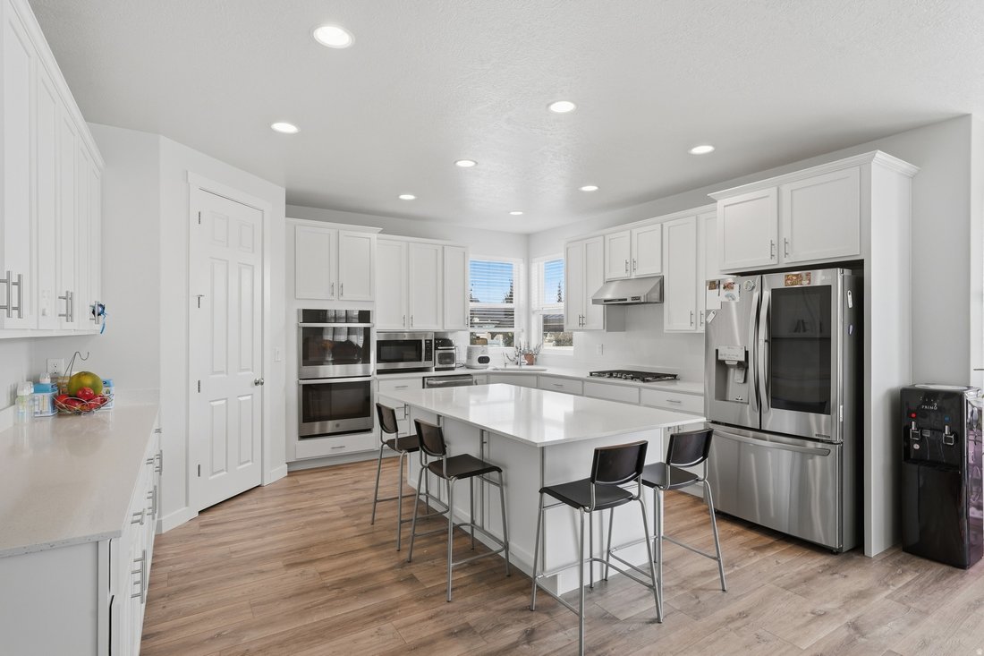 House in Murray, Utah, United States 4 - 18332828