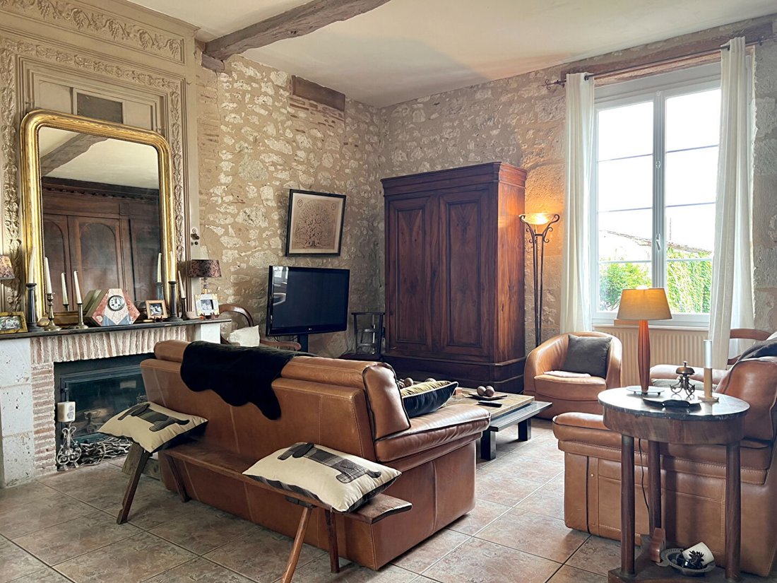 Villa in Pineuilh, Nouvelle-Aquitaine, France 4 - 18333049