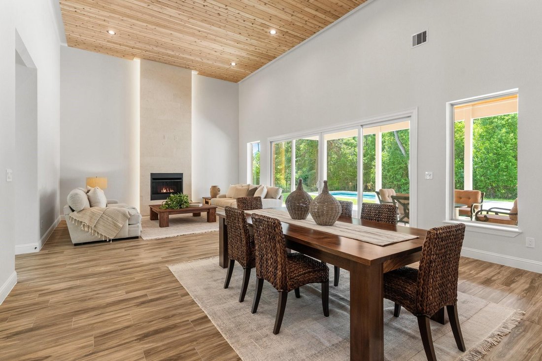 House in Spring, Texas, United States 5 - 18332972