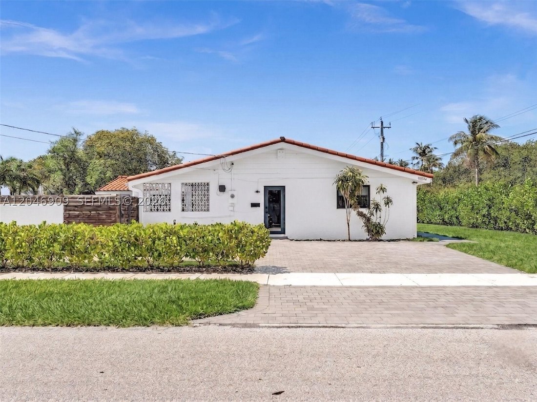 House in North Miami Beach, Florida, United States 1 - 18332851