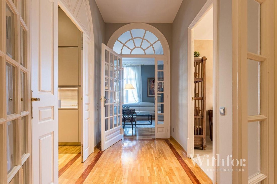 Penthouse in Eixample, Barcelona, Spain 1 - 18300365