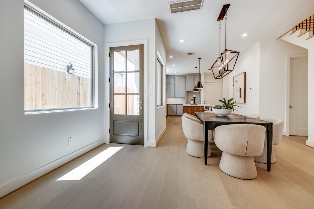 House in Houston, Texas, United States 3 - 18332926