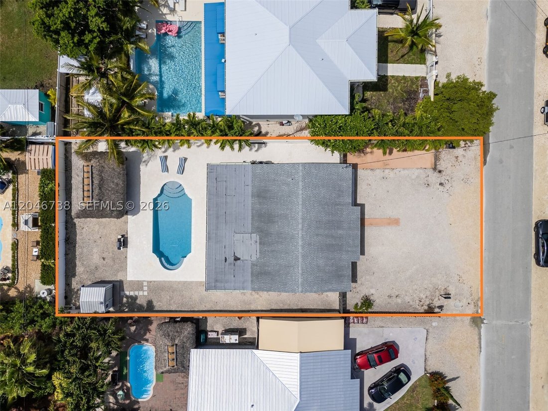 House in Key Colony Beach, Florida, United States 3 - 18332872