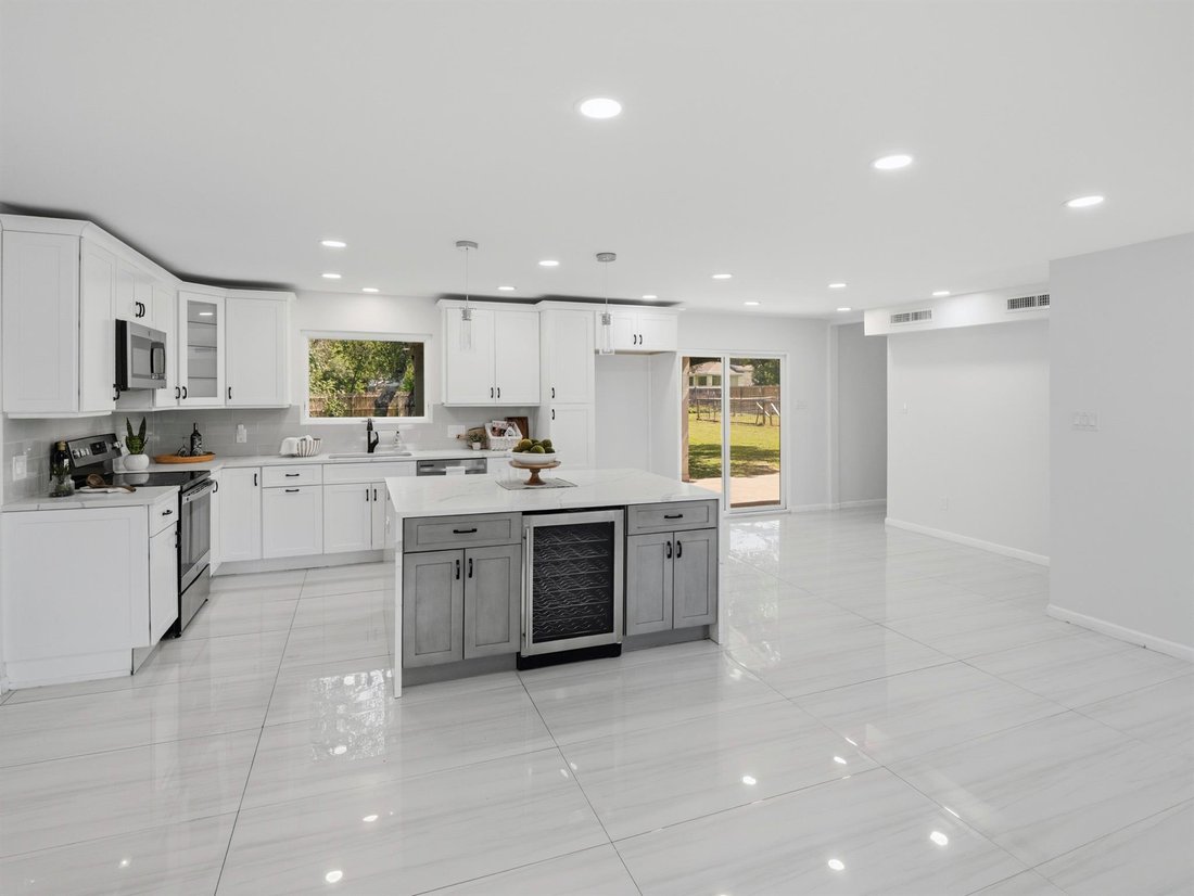 House in Liberty Hill, Texas, United States 3 - 18332962