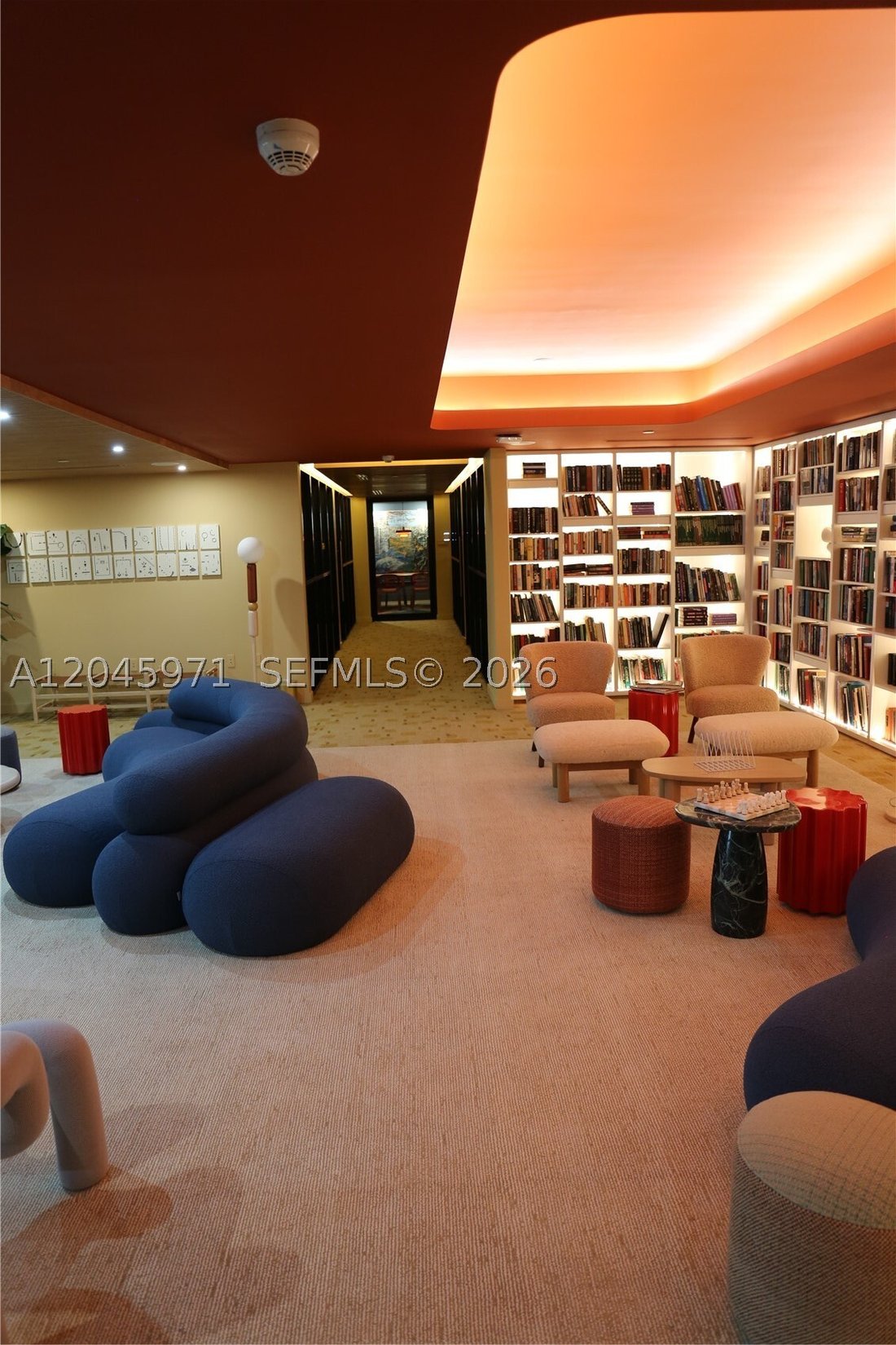 Condo in Miami, Florida, United States 4 - 18332835