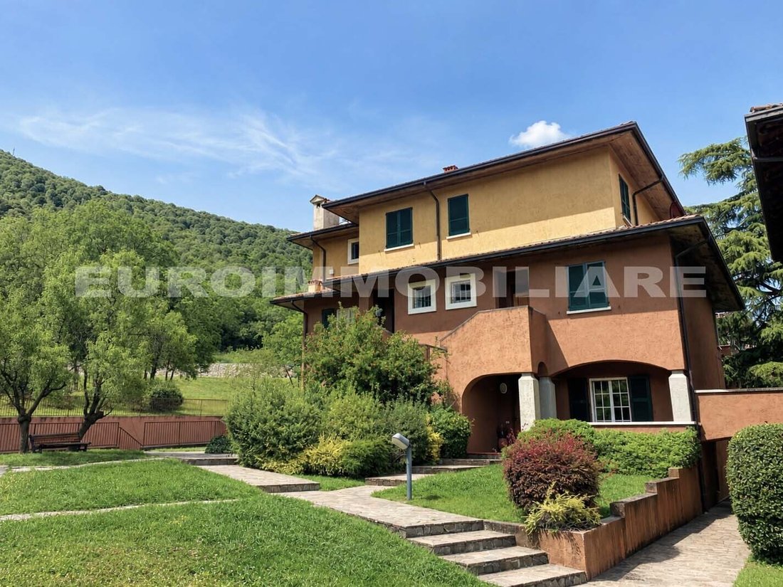 Apartment in Porta Venezia - Sant'Eufemia - Caionvico, Brescia, Lombardy 1 - 18332811