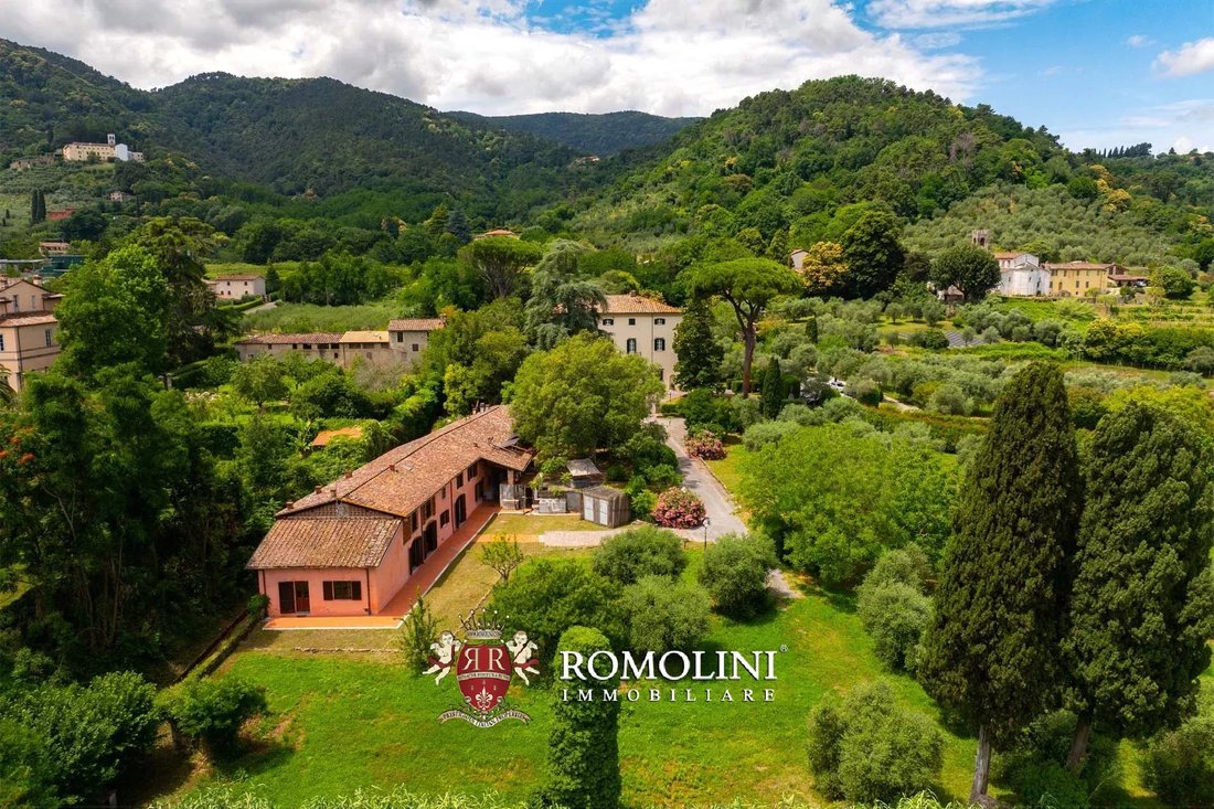 Villa in Heilige Maria del Giudice - San Lorenzo a Vaccoli, Lucca, Toskana 3 - 18333359