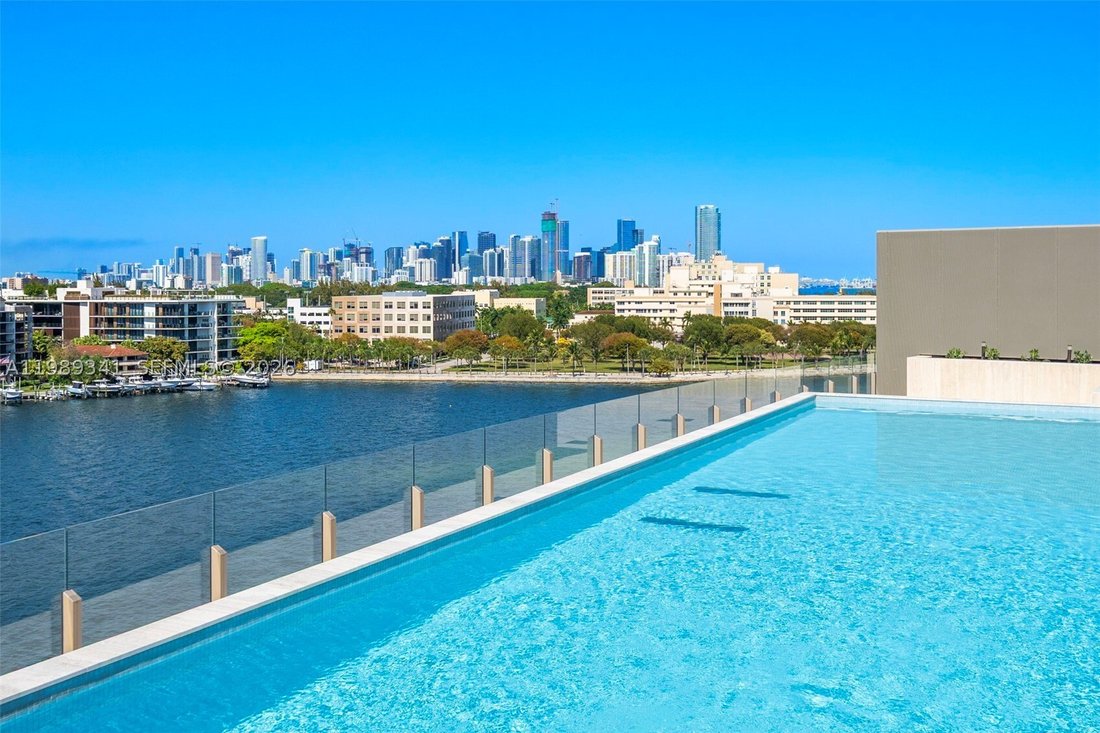 Condo in Miami, Florida, United States 2 - 17552557