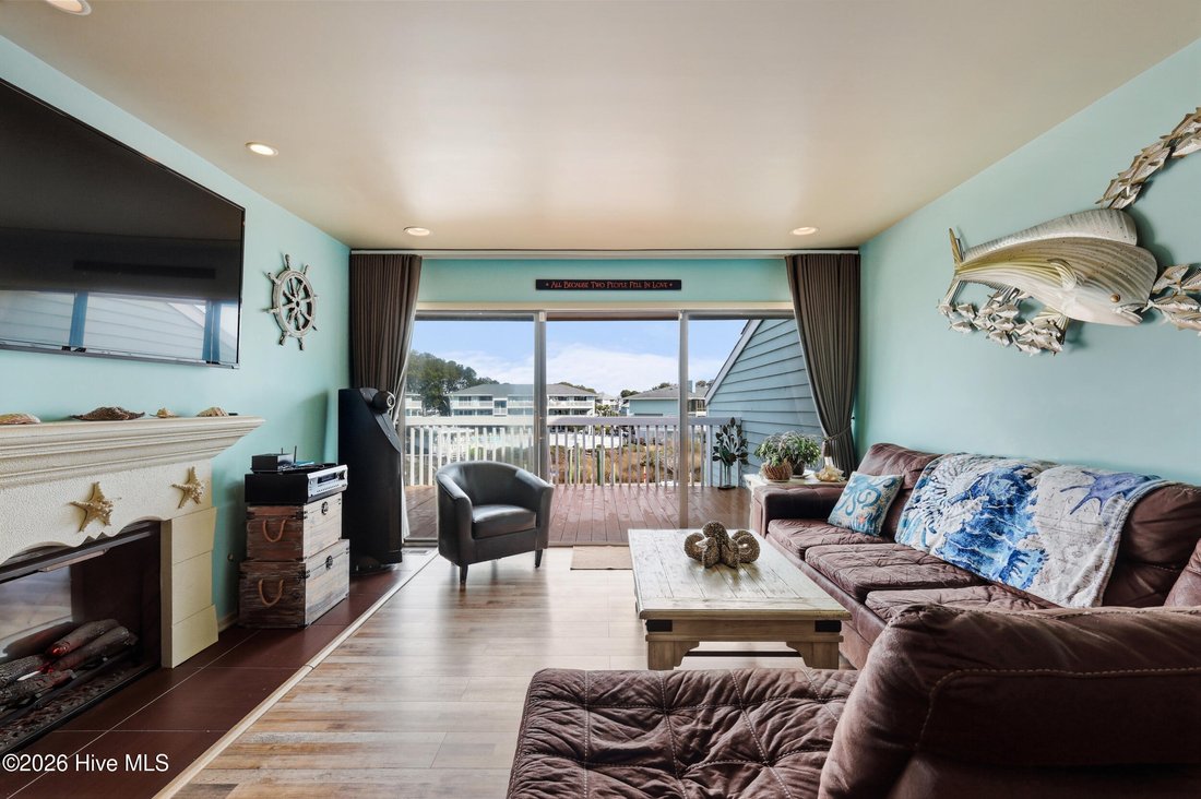 Condo in Carolina Beach, North Carolina, United States 5 - 18333093